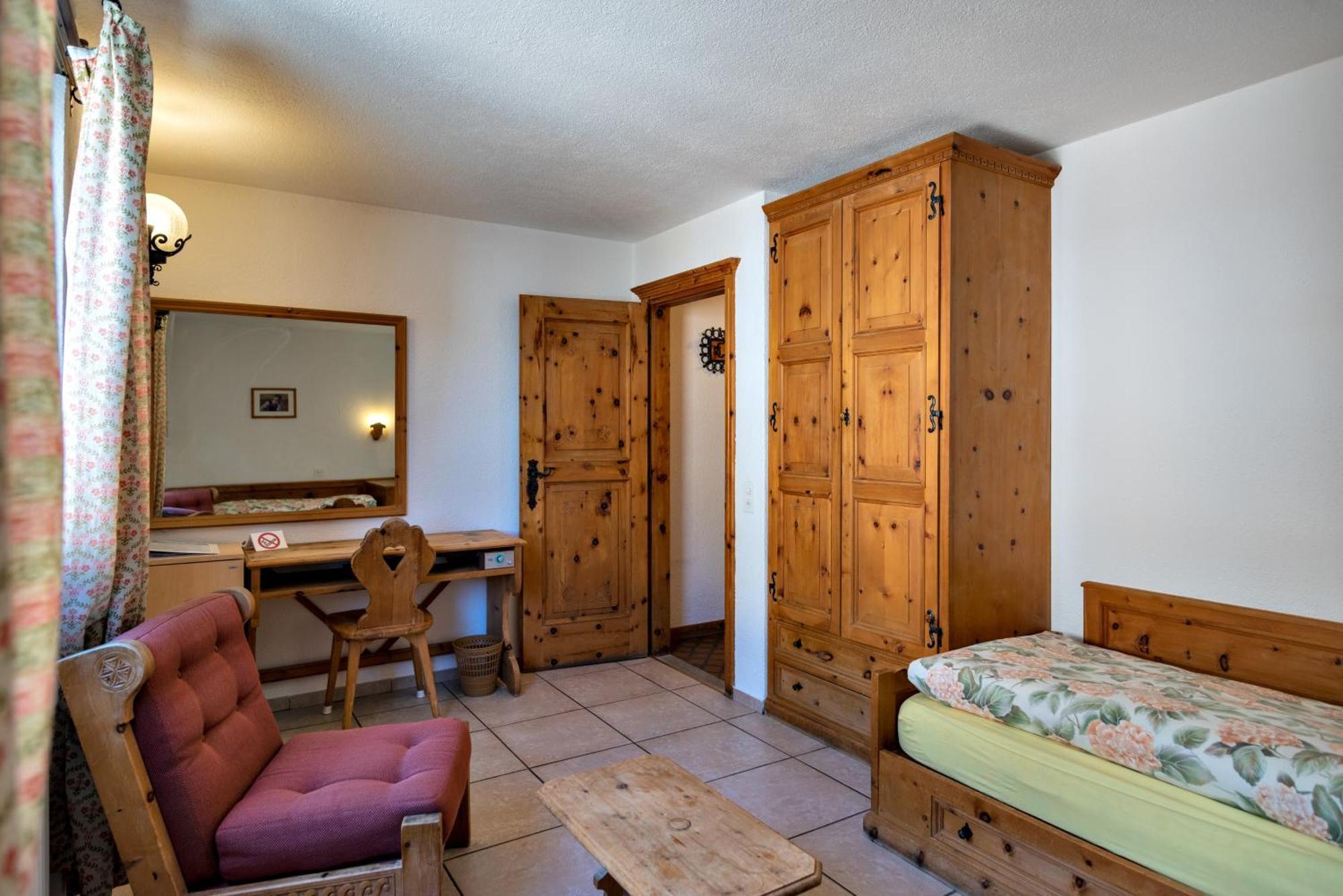 Silva Appartments And Rooms Silvaplana Rom bilde