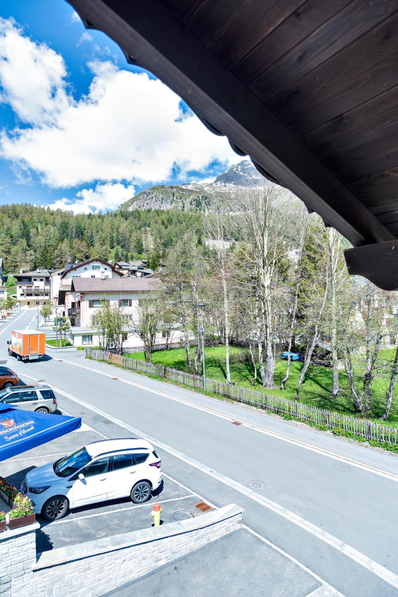 Silva Appartments And Rooms Silvaplana Rom bilde